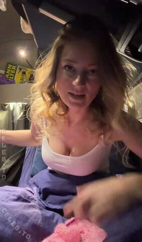 Iwona Blecharczyk nude photo 9