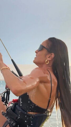 Izabel Goulart nude photo 78
