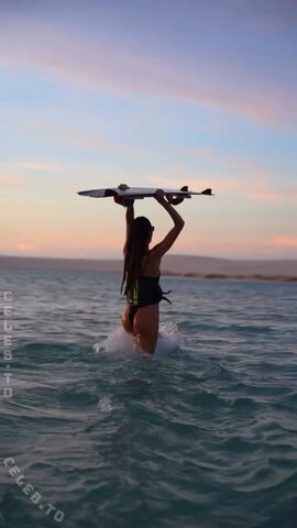 Izabel Goulart nude photo 64
