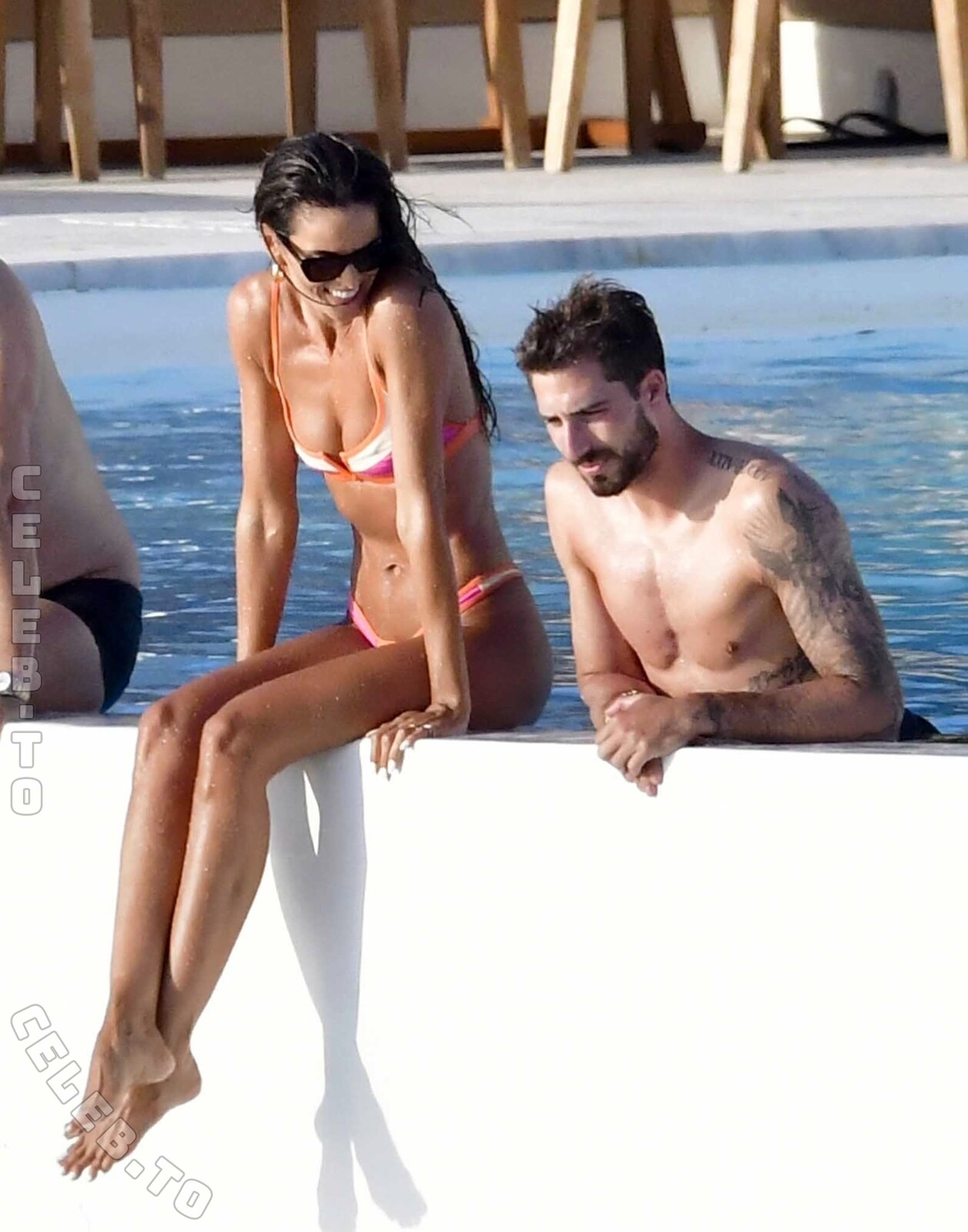 Izabel Goulart nude photo 9