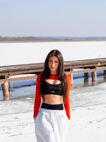 Izabell.tv nude photo 40