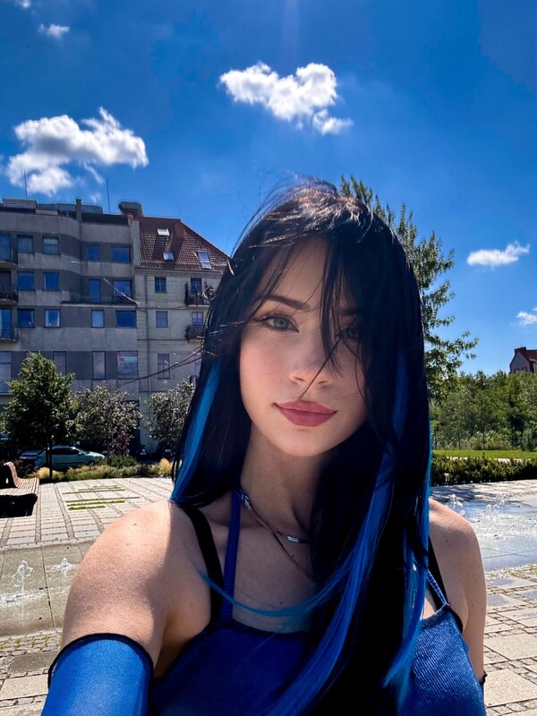 Izabell.tv nude photo 8