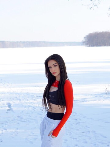 Izabell.tv nude photo 2