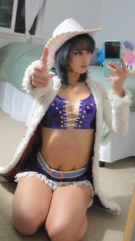 Izziibel Hot (16 photos)