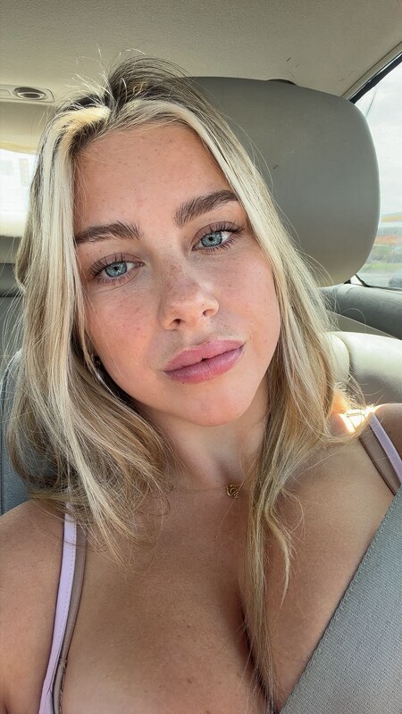 Jacklyn Roper nude photo 5