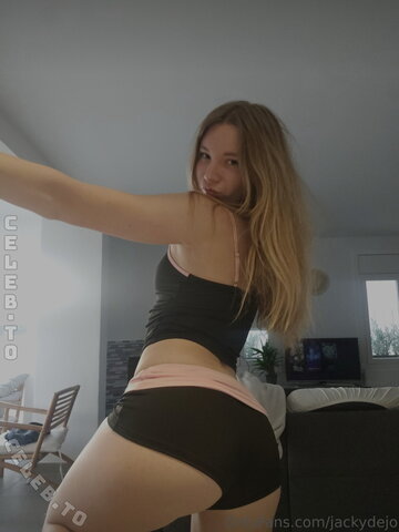 Jacky DeJo New (3 photos)