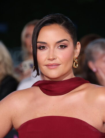 Jacqueline Jossa nude photo 5
