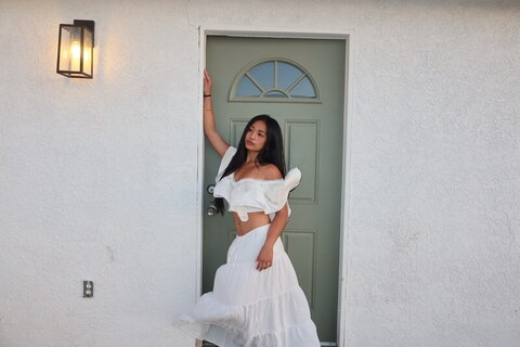 Jadalyn nude photo 2
