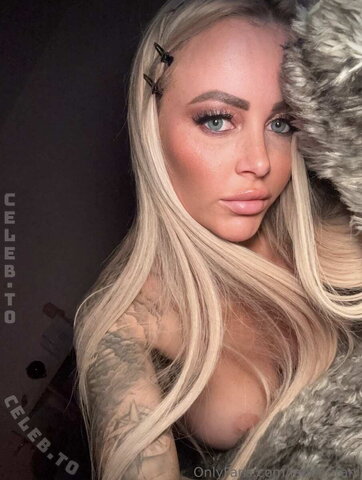 Jade Britani nude photo 10