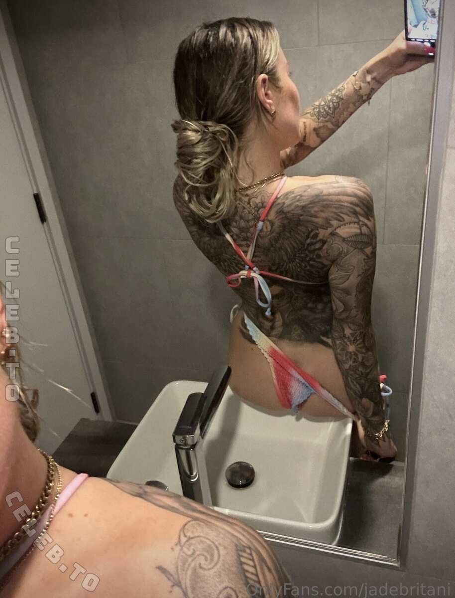 Jade Britani nude photo 1