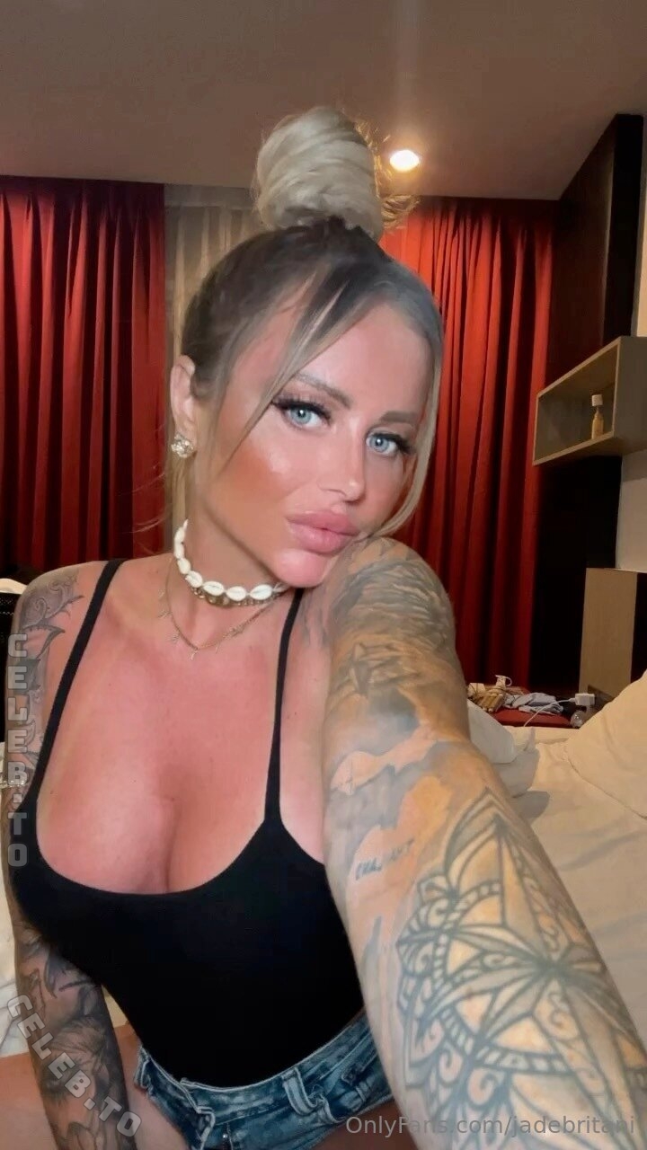 Jade Britani nude photo 1
