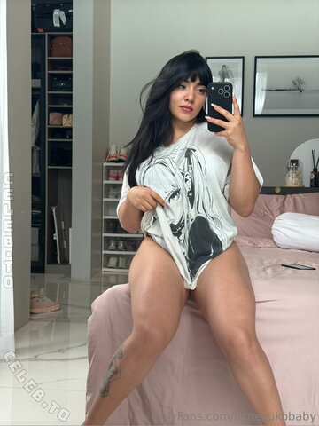 Jade Miura nude photo 6