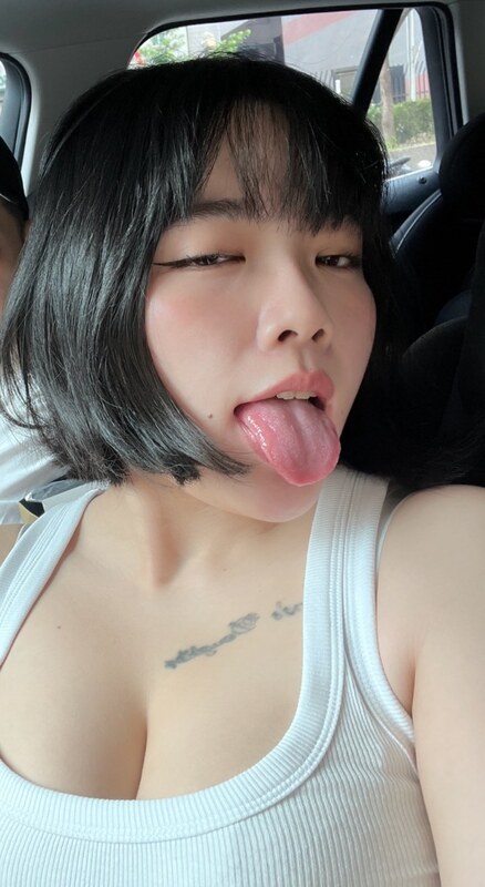 jade nguyen nude photo 3