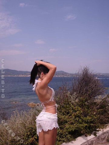 Jade Picon nude photo 7
