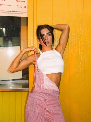 Jade Picon nude photo 1