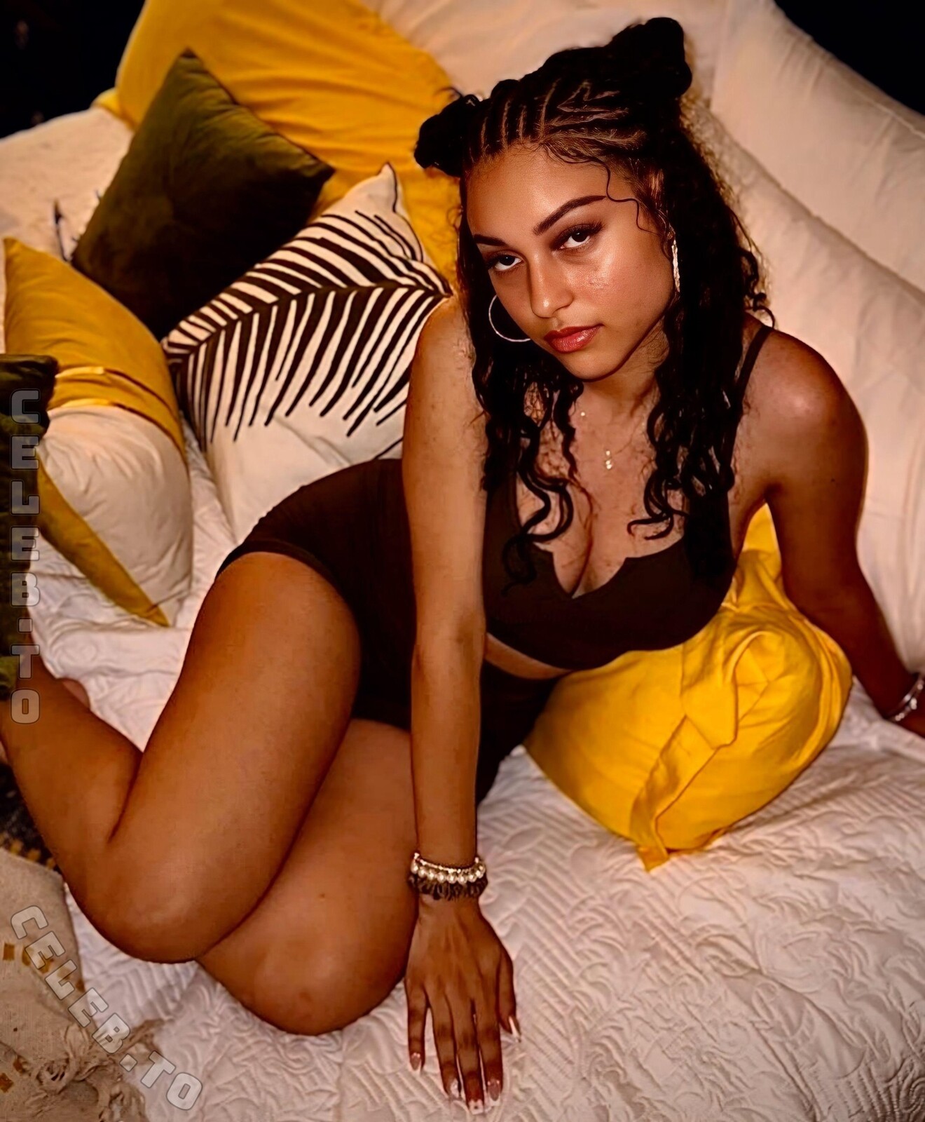 Jadeli Rosa nude photo 4