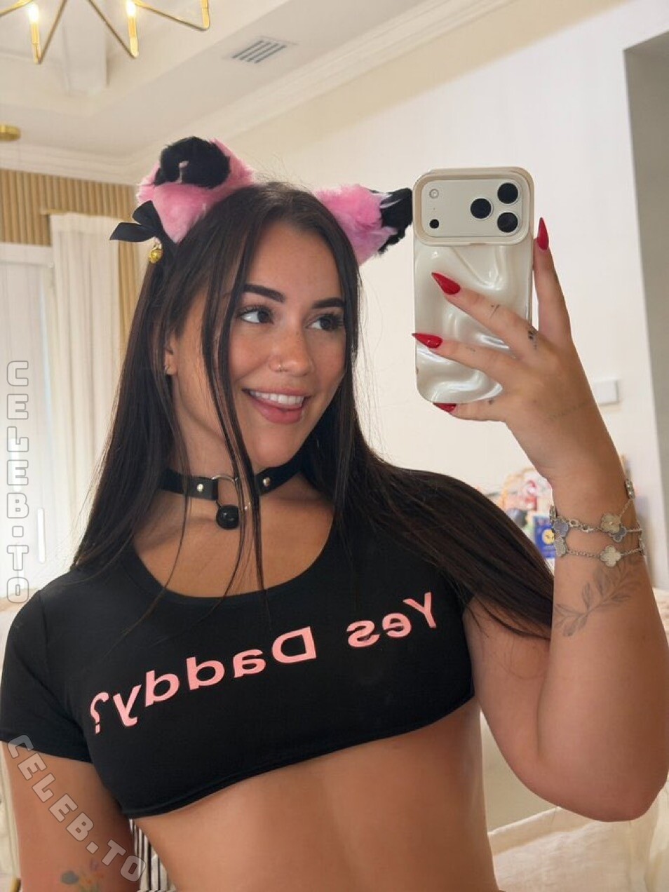JadeTeen nude photo 1