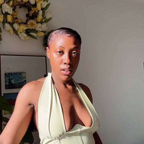 j_ael nude photo 22