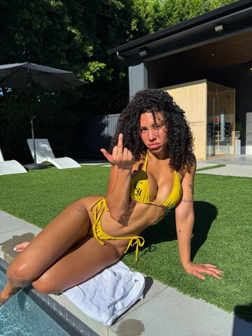 Jaidyn Felicetti Hot (3 photos)