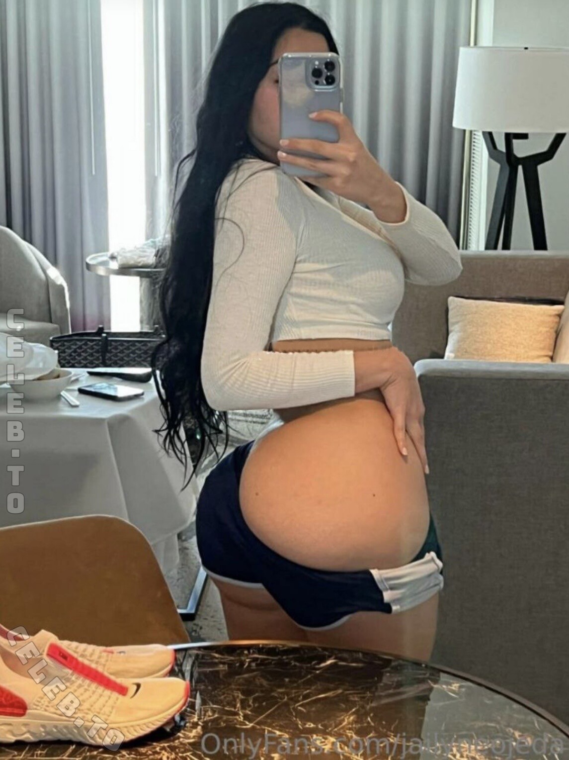 Jailyneojeda nude photo 2