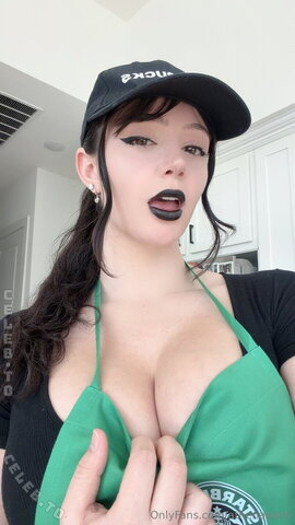 jakarababy nude photo 14