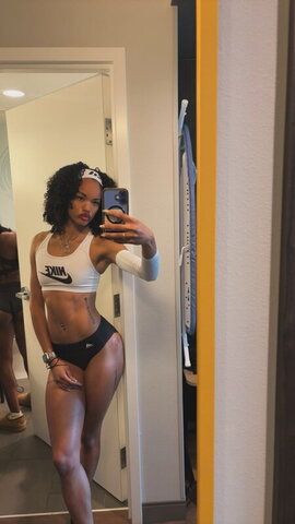 Jakaylaluvsu Hot (44 photos)