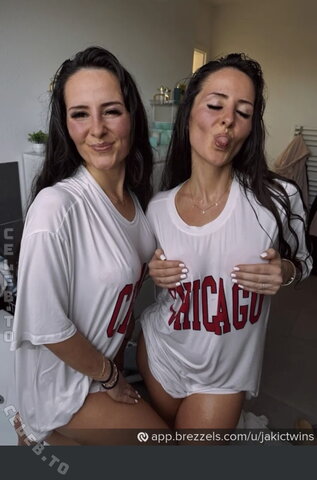 Jakic Twins nude photo 18
