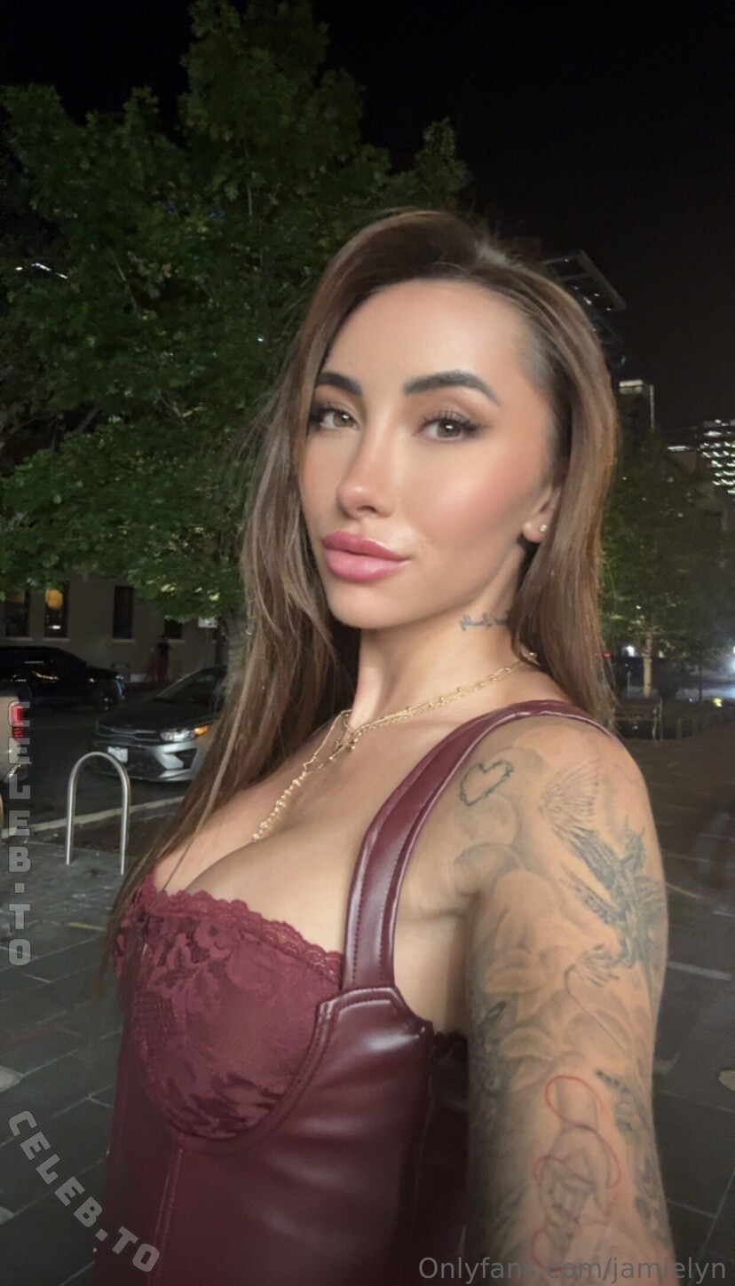 Jamie Lynn nude photo 3