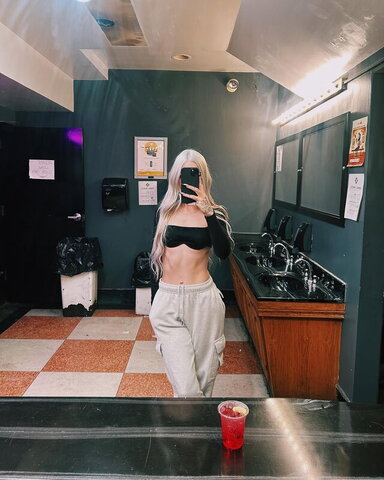 JAMIELYN DUGGAN nude photo 21