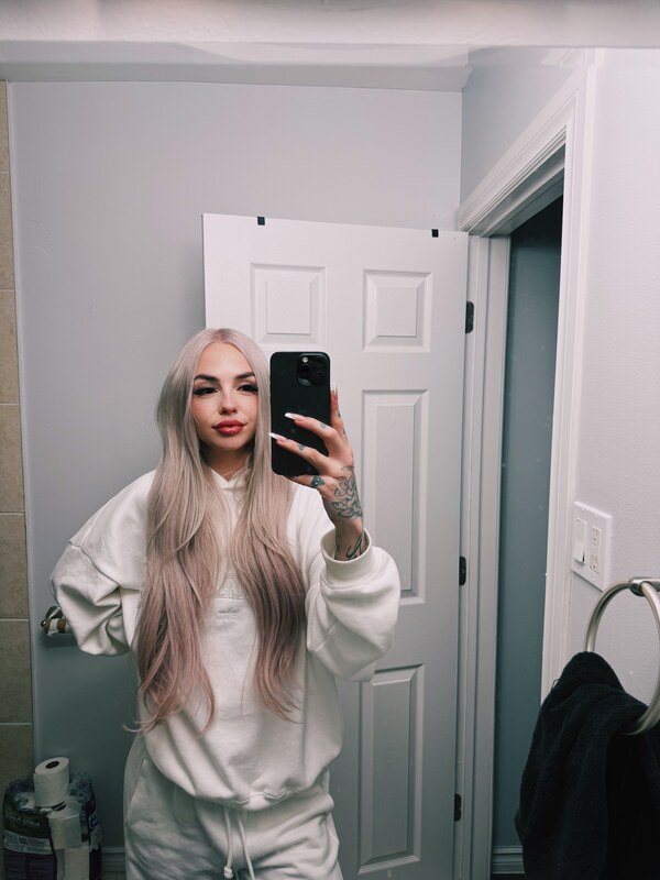JAMIELYN DUGGAN nude photo 4