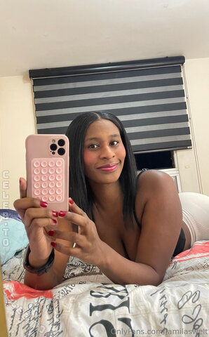 Jamilaswelt nude photo 60