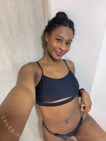 Jamilaswelt nude photo 23