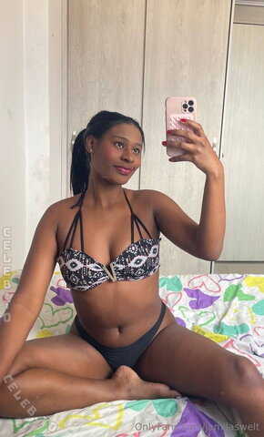Jamilaswelt nude photo 21