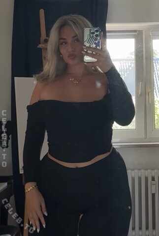 Jana Barca – Jana is the hammer! 🤩