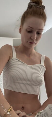Jana Heinisch nude photo 21