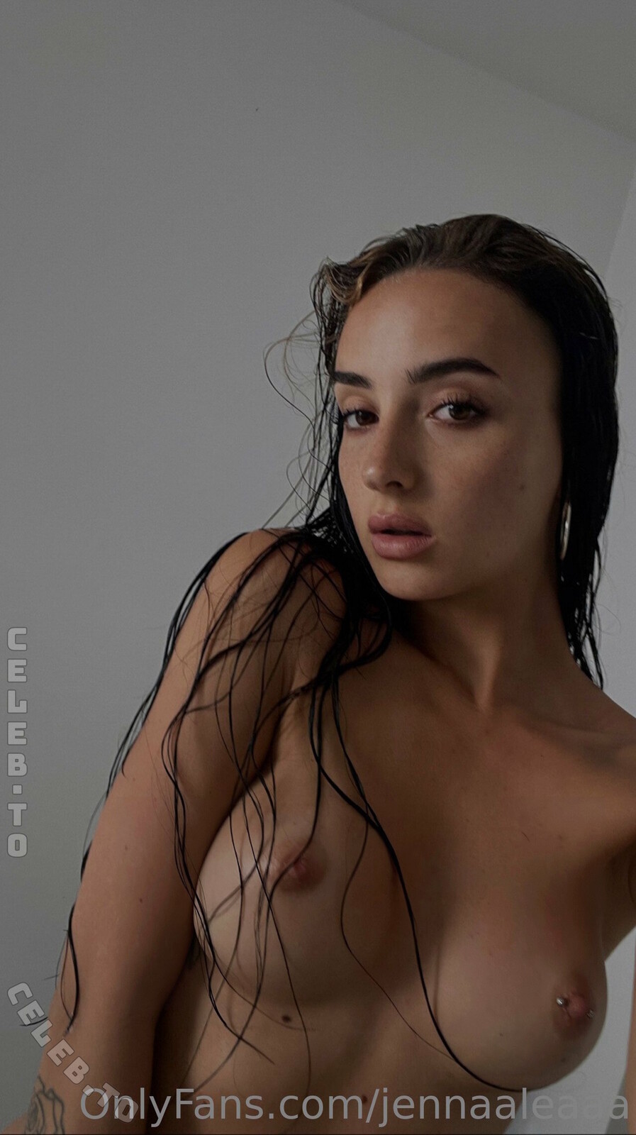 Jana Lea nude photo 1