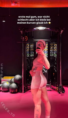Janaxnell nude photo 12