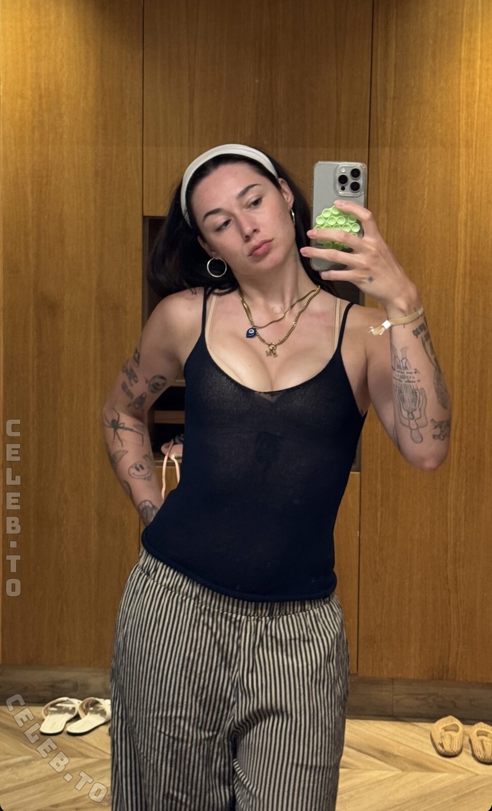Janaxnell nude photo 2