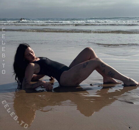 Janaxnell photo 2