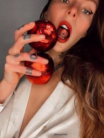 JaneLatarte nude photo 2