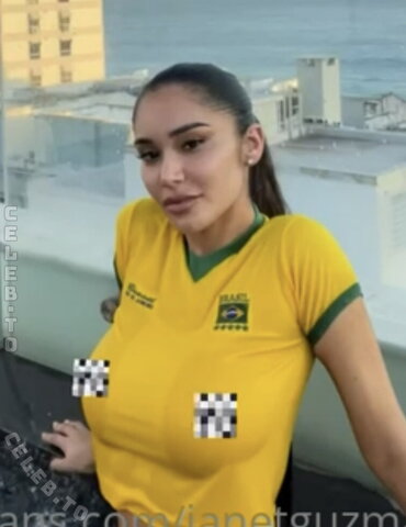 Janet Guzman nude photo 2