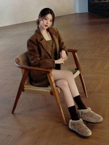 Jang Won-young nude photo 49