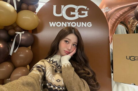 Jang Won-young nude photo 25