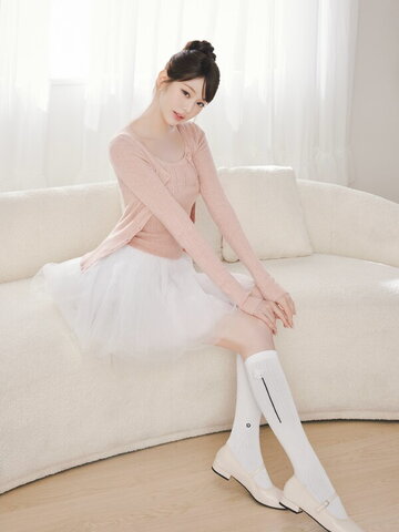 Jang Won-young nude photo 10