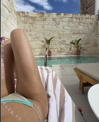 Janina Modica nude photo 4