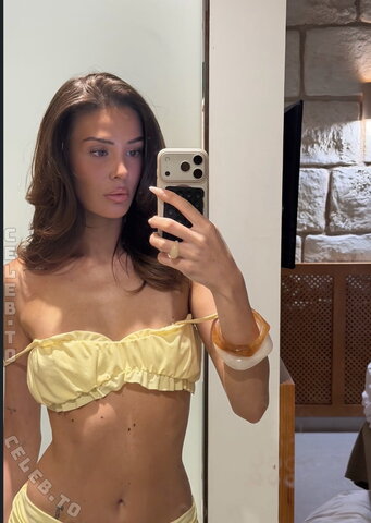 Janina Modica nude photo 2