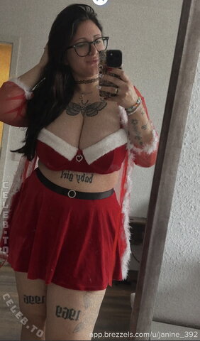 Janine_392 nude photo 6
