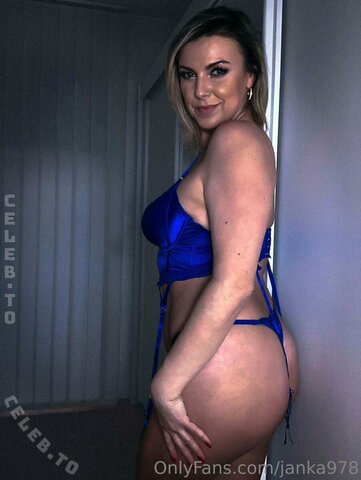 Janka978 nude photo 8