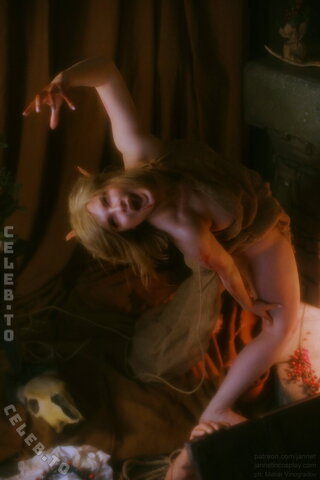 Jannetincosplay nude photo 30