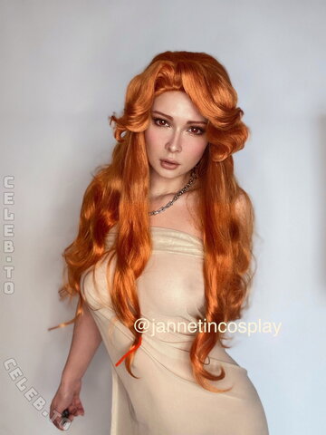 Jannetincosplay nude photo 18